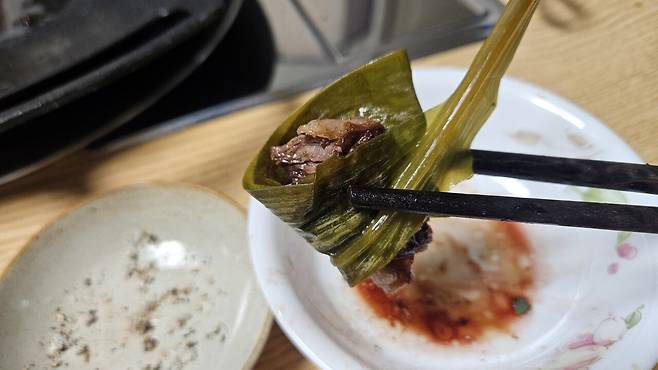 20250721_220402.jpg 저녁 손주 생일이라고 오마니가 사준 한우