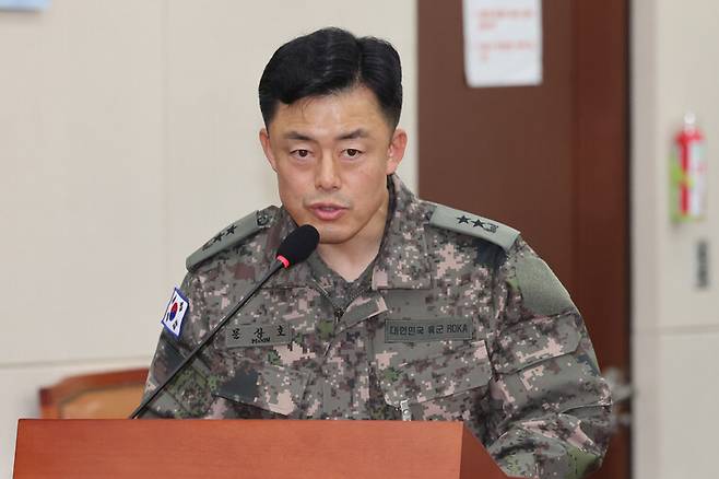 문상호 전 국군정보사령관(육군 소장)이 지난해 12월10일 국회 국방위원회 전체회의에서 선거관리위원회 병력 파견 경위에 대한 질의에 답하고 있다. 연합뉴스