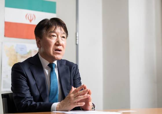 유달승 교수는 “경제 성장을 위해선 다변화에 박차를 가해야 한다”며 “우리나라도 적극적으로 대중동 외교에 임해야 한다”고 강조했다. 최기웅 기자