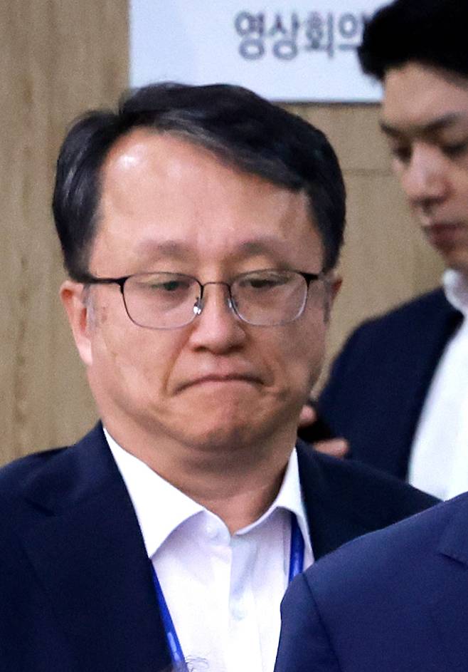 지난 17일 용산 대통령실에서 열린 대통령 수석·보좌관 회의에 강준욱 대통령실 국민통합비서관이 참석하고 있다. 연합뉴스