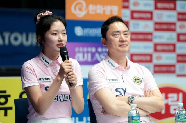 에스와이 한지은(왼쪽), 황득희./PBA