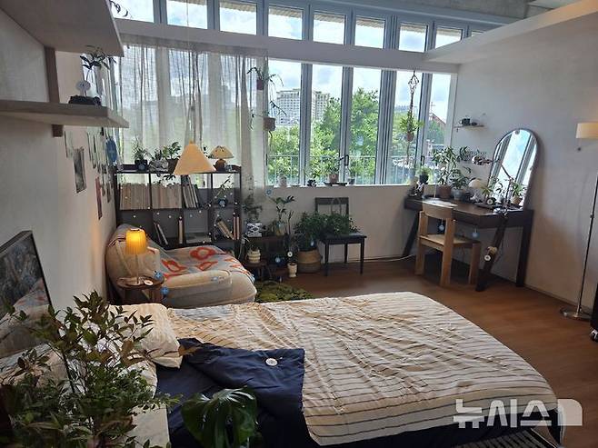 [서울=뉴시스] 류난영 기자= 서울 종로구 북촌에 위치한 오늘의집 오프라인 체험 공간 '오프하우스'.