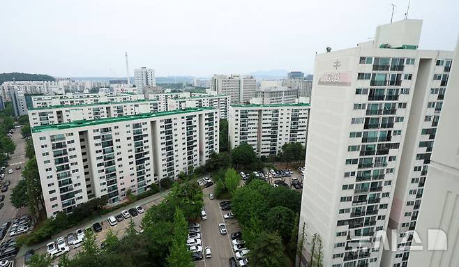 [서울=뉴시스] 김선웅 기자 = 지난 5월23일 서울 양천구 목동아파트 6단지의 모습. 2025.07.22. mangusta@newsis.com