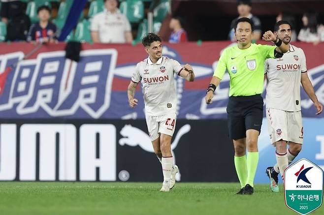 [서울=뉴시스] 프로축구 K리그1 수원FC의 윌리안. (사진=한국프로축구연맹 제공)