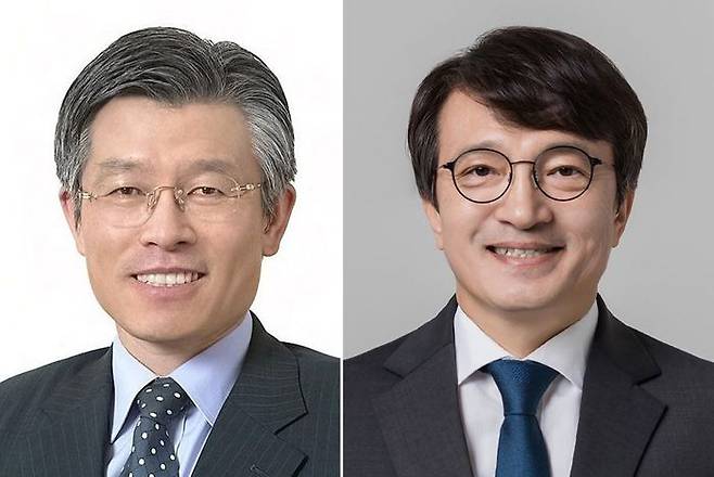 최동석 인사혁신처장(왼쪽)과 김의겸 새만금개발청장ⓒ연합뉴스