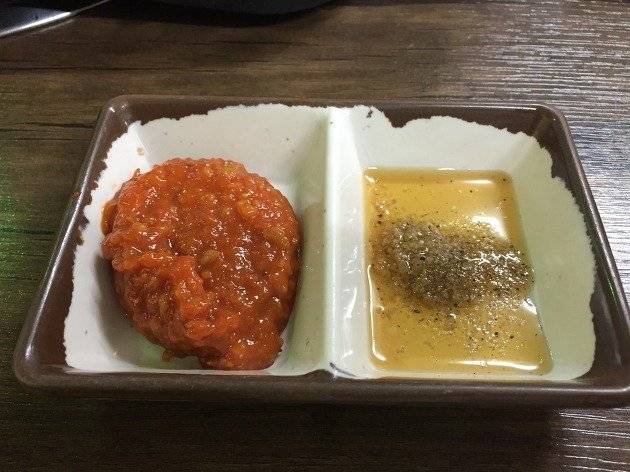 반반으로 나뉜다는 삼겹살 소스 .jpg 반반으로 나뉜다는 삼겹살 소스 .jpg