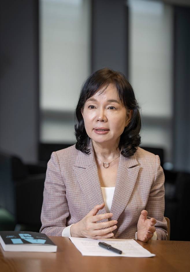 송 교수는 AI와 관련해 가장 시급한 문제로 우수한 AI 인재 부족과 AI 인프라 부족을 꼽았다. 김상선 기자