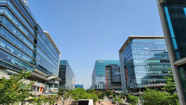 국내 주요 게임사들이 다음 주부터 일제히 2분기 실적을 발표한다. 경기 침체, 신작 부재 등의 이유로 실적은 다소 부진할 것으로 전망된다. 국내 게임사가 모여있는 경기 성남시 분당구 삼평동 일대 모습. 국민일보DB