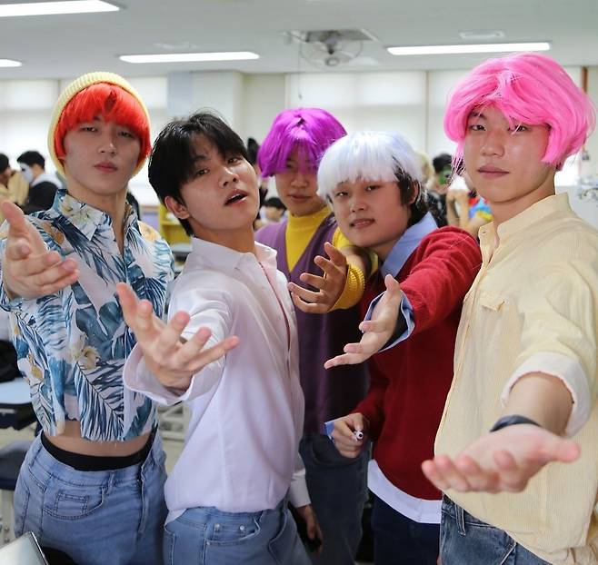 의정부고등학교 학생들. 의정부고 학생자치회(@uigocouncil_official)