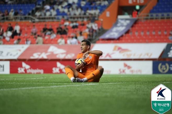 이날 선제골을 터뜨린 제주 SK 스트라이커 유리 조나탄. 사진=한국프로축구연맹