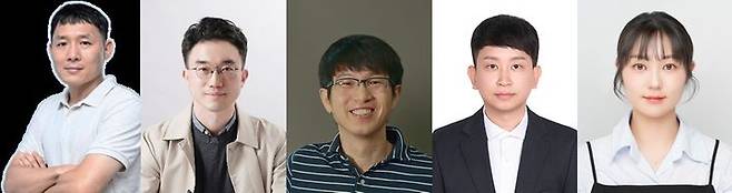 [울산=뉴시스] 구미현 기자 = UNIST 연구진. 사진 왼쪽부터 서관용 교수, 장지욱 교수, 최근수 교수, 진원주 박사(제1저자), 고현주 연구원(제1저자) photo@newsis.com *재판매 및 DB 금지