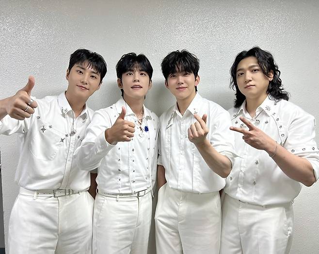 밴드 데이식스. 데이식스 공식 트위터