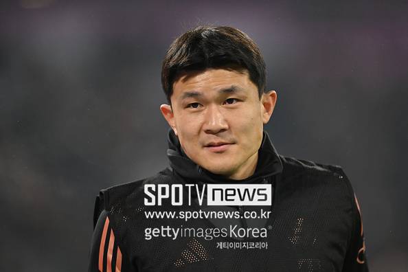 ▲ 영국 매체 '원풋볼'은 22일(한국시간) "첼시와 토트넘 홋스퍼가 김민재에게 관심을 보인다. 바이에른 뮌헨은 김민재의 매각을 본격적으로 추진하지는 않았다. 하지만 적절한 제안이 들어올 경우, 그의 매각을 검토할 것이다"라고 전했다.