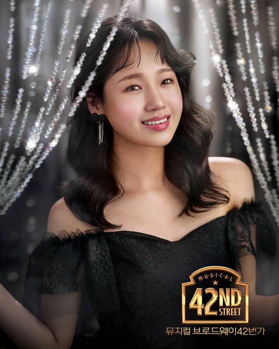 〈사진=CJ ENM, 샘컴퍼니〉