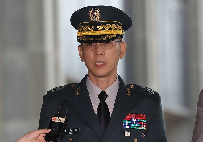 김용대 드론작전사령관이 지난 17일 내란 특검 사무실이 마련된 서울 서초구 서울고검에 조사를 받기 위해 출석하고 있다. 연합뉴스
