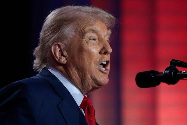 도널드 트럼프 대통령이 23일 워싱턴 DC 앤드루 W 멜런 강당에서 열린 AI 정상회의에서 연설하고 있다. 워싱턴 DC=AFP 연합뉴스