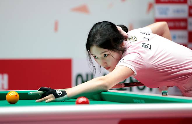 2세트에서 퍼펙트큐를 달성한 ‘얼음 공주’ 한지은(에스와이). PBA 제공