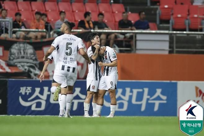 FC 서울 조영욱은 23일 제주 SK 원정에서 올 시즌 두 번째 골을 터뜨렸다. 사진=한국프로축구연맹