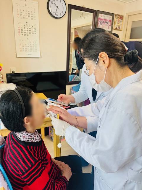 서울 노원구의 ‘노인 방문 구강진료 시범사업’  노원구 제공