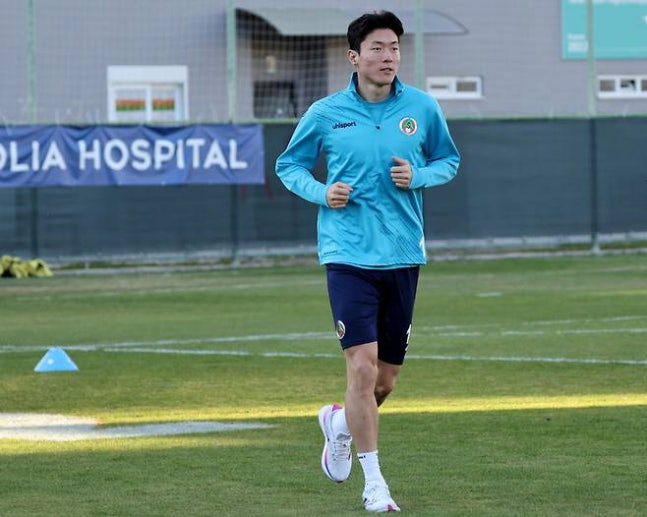 알란야스포르에서 훈련 중인 황의조. 알란야스포르 SNS
