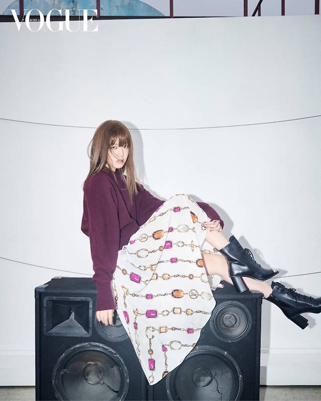 안유진. 사진ㅣ보그 코리아