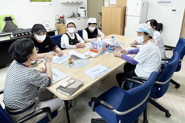 청송군이 지역 내 사회복지시설 8개소를 대상으로