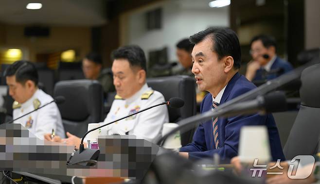 25일 안규백 국방부 장관이 취임식 이후 첫 공식 일정으로 전군주요지휘관회의를 주관하고 있다. (국방부 제공)