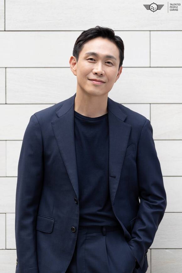 배우 오정세가 최근 서울 강남구 삼성동 프레인빌라에서 <더팩트>와 만나 JTBC 토일드라마 '굿보이' 종영 기념 인터뷰를 진행했다. /프레인TPC