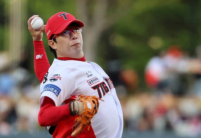 <yonhap photo-5810="">KIA 양현종. <저작권자 ⓒ 1980-2025 ㈜연합뉴스. 무단 전재 재배포 금지, AI 학습 및 활용 금지></yonhap>