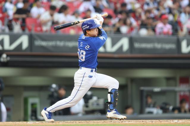 공수에서 삼성에 새 바람을 불어 넣고 있는 양도근의 타격 모습. 삼성 제공