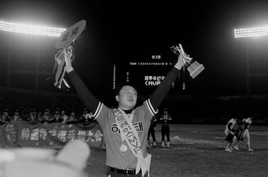 989년 정규시즌 MVP 받은 해태 선동열. 사진[연합뉴스]