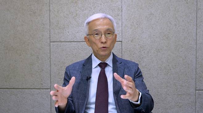 지난 24일 서울 성동구 한 카페에서 서울신문과 인터뷰 중인 오윤성 순천향대 경찰행정학과 교수
