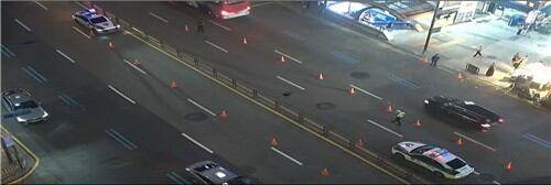 서울 중구 롯데백화점 본점 인근 땅 꺼짐./연합뉴스