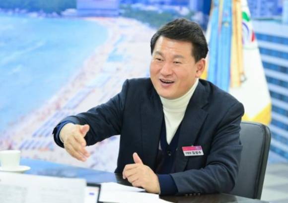 김성수 부산 해운대구청장. [사진=부산 해운대구]