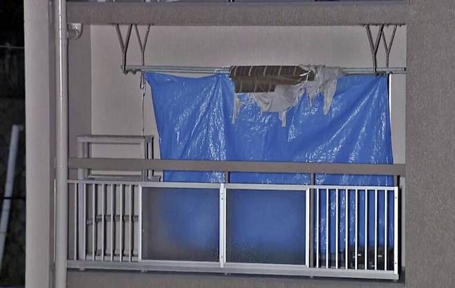 8일(현지시간) 일본 MBS뉴스 등에 따르면 최근 현지경찰은 효고현 고베시 나다구에 거주하는 미야와키 타케히사(60·무직)를 시신 유기 혐의로 체포했다. 그는 숨진 어머니의 시신을 10년간 자택에 방치·유기한 혐의를 받는다. 2025.7.8 일본 MBS뉴스 자료