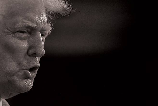 7월22일 도널드 트럼프 미국 대통령이 워싱턴 백악관 이스트룸에서 열린 공화당 국회의원들을 위한 리셉션에서 연설하고 있다. ⓒAP 연합