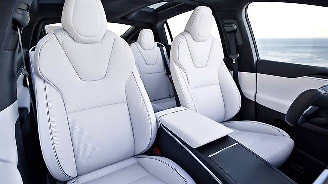 테슬라 모델 X 실내