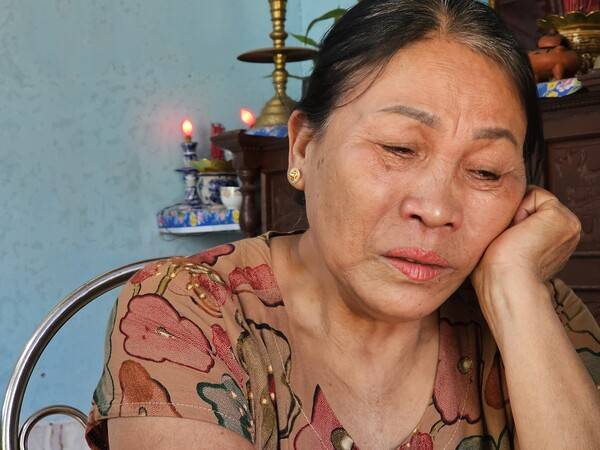 응우옌티본 씨가 지난 7일 오전 민간인 학살 사건 당시 기억을 설명하다가 눈물을 터뜨렸다. /최석환 기자
