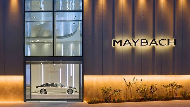 메르세데스 마이바흐 브랜드센터 서울점