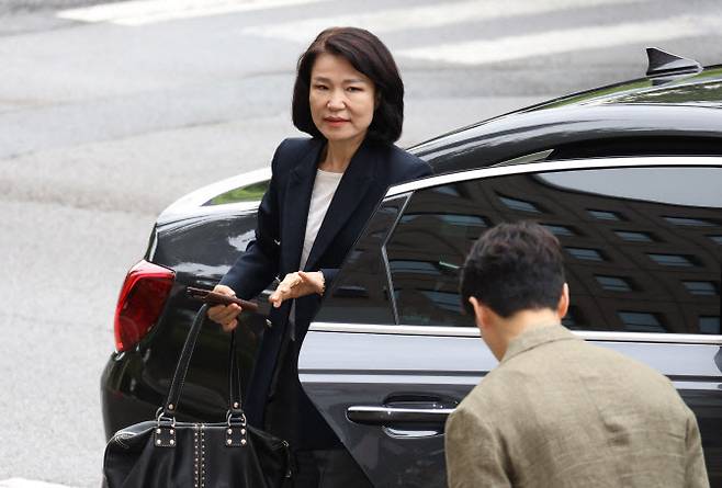 이진숙 방송통신위원장이 15일 경기 과천시 방통위로 출근하고 있다 (사진=연합뉴스)