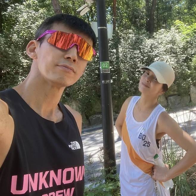 션과 정혜영. 션 인스타그램.