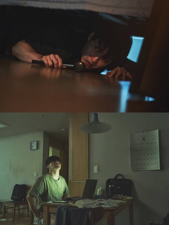 강하늘은 내 집 마련에 성공했지만 층간 소음이라는 악몽에 빠지면서 점점 예민해지고, 망가지는 우성 역을 맡았다. /넷플릭스