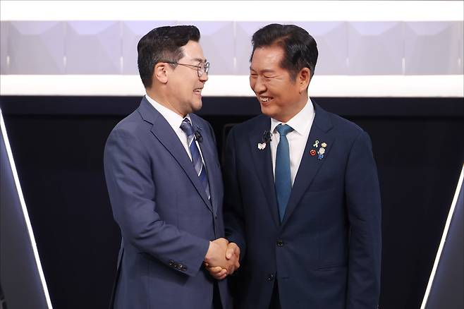 thumb/R658x0.q70/?fname=https://t1.daumcdn.net/news/202507/27/chosunbiz/20250727234057547aoqb.jpg