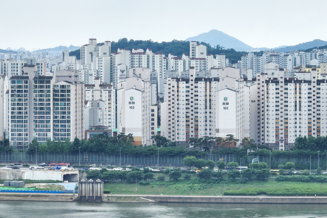 서울의 한 아파트 단지. 사진 연합뉴스