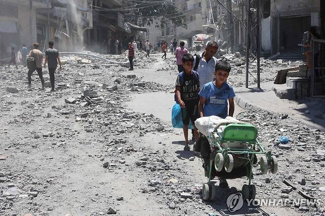 폐허 된 가자지구 [AFP 연합뉴스 자료사진. 재판매 및 DB 금지]