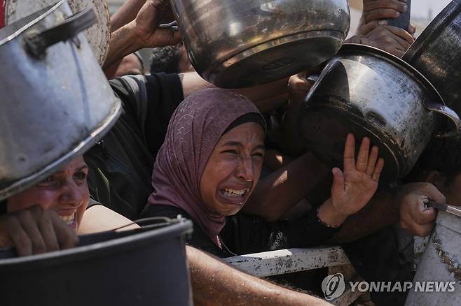 임계점에 달한 것으로 관측되는 가자지구 인도주의 상황 [AP 연합뉴스. 재판매 및 DB 금지]