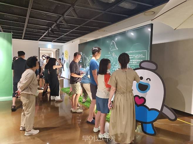한화리조트내 거제농특산물관광홍보플랫폼 / 사진- 거제시