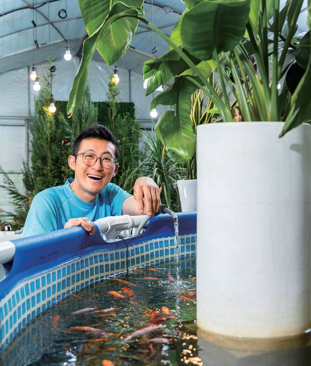 장성훈 씨는 첫해 농사 후 생산 위주의 운영에서 벗어나 부가가치를 얻을 수 있는 체험농장으로 전환하기로 한다.