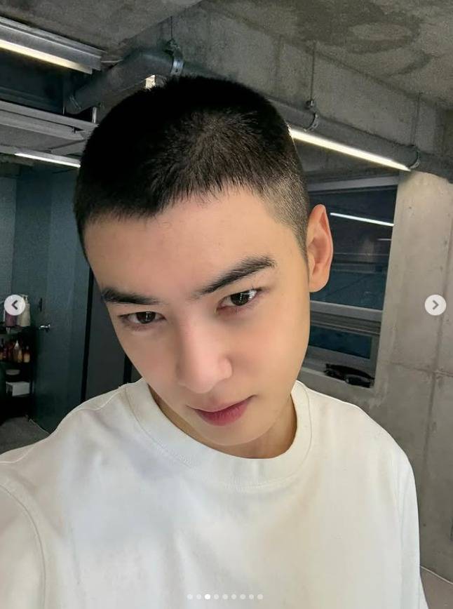 /사진 =차은우 SNS