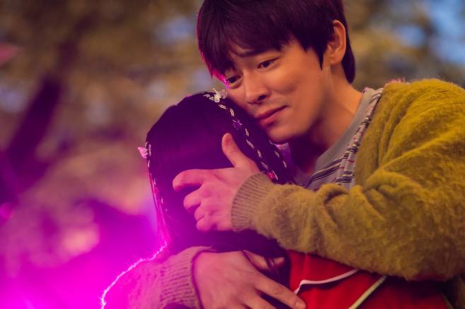 영화 '좀비딸' 스틸. 사진 제공=NEW